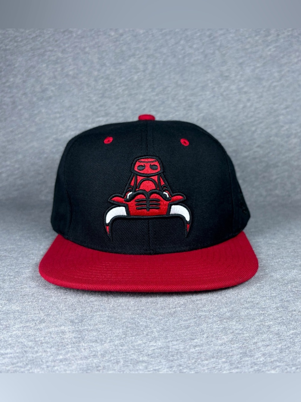 Chicago Bulls Mitchell & Ness Red Snapback Hat NBA Upside Down Logo Adjustable